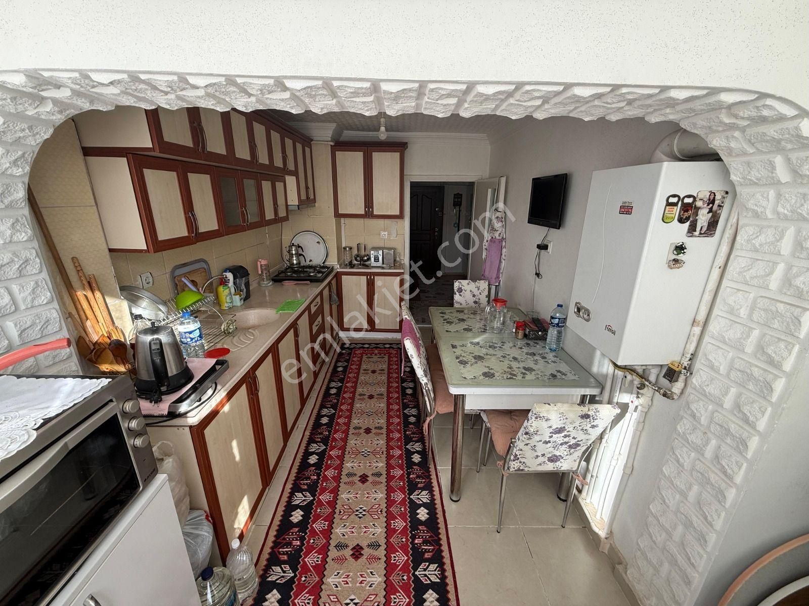 Sincan Plevne Mahallesi 3+1 Ara Katta Ön Cephe Yapılı Daire - Görsel 6