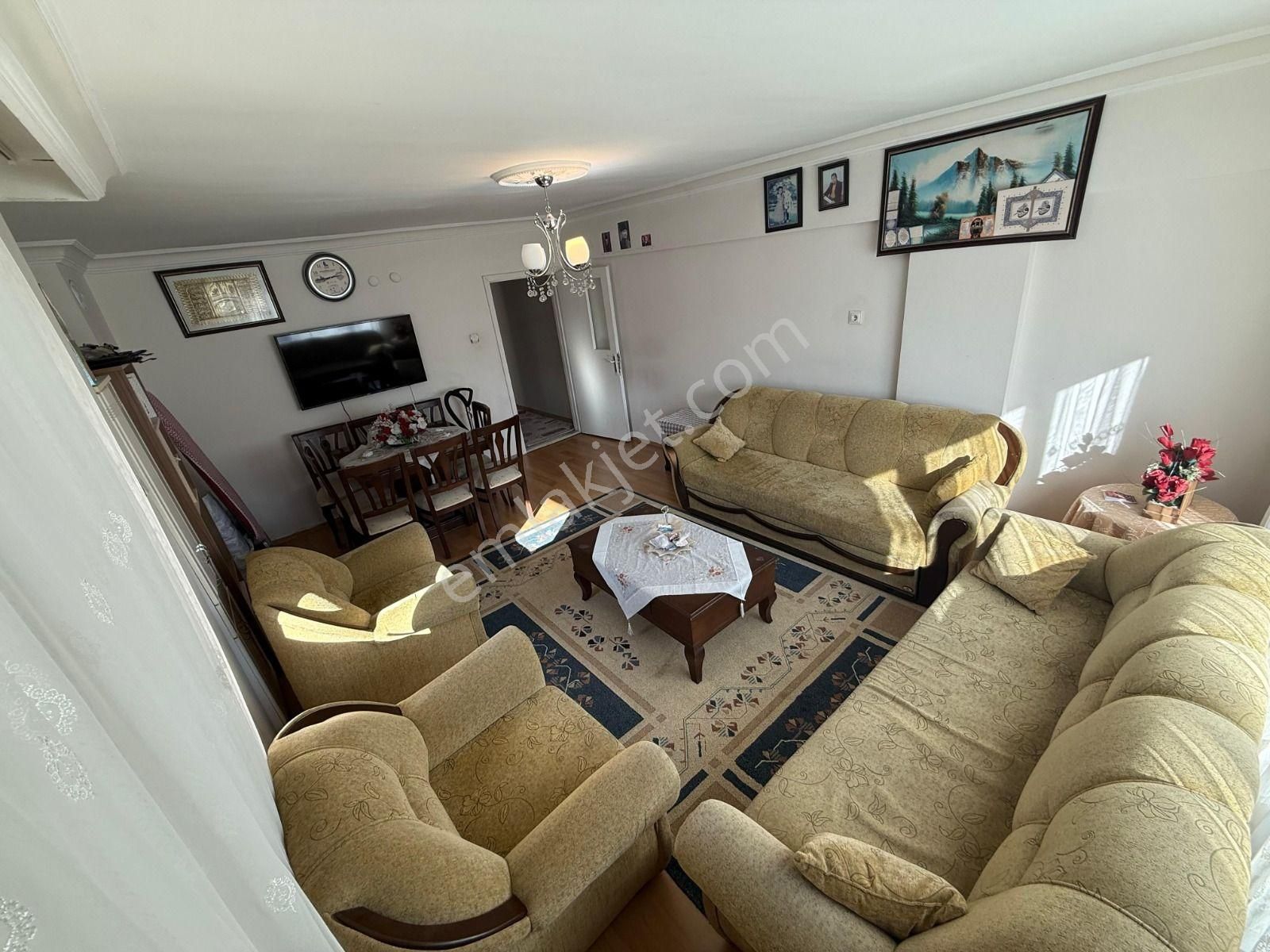 Sincan Plevne Mahallesi 3+1 Ara Katta Ön Cephe Yapılı Daire - Görsel 10