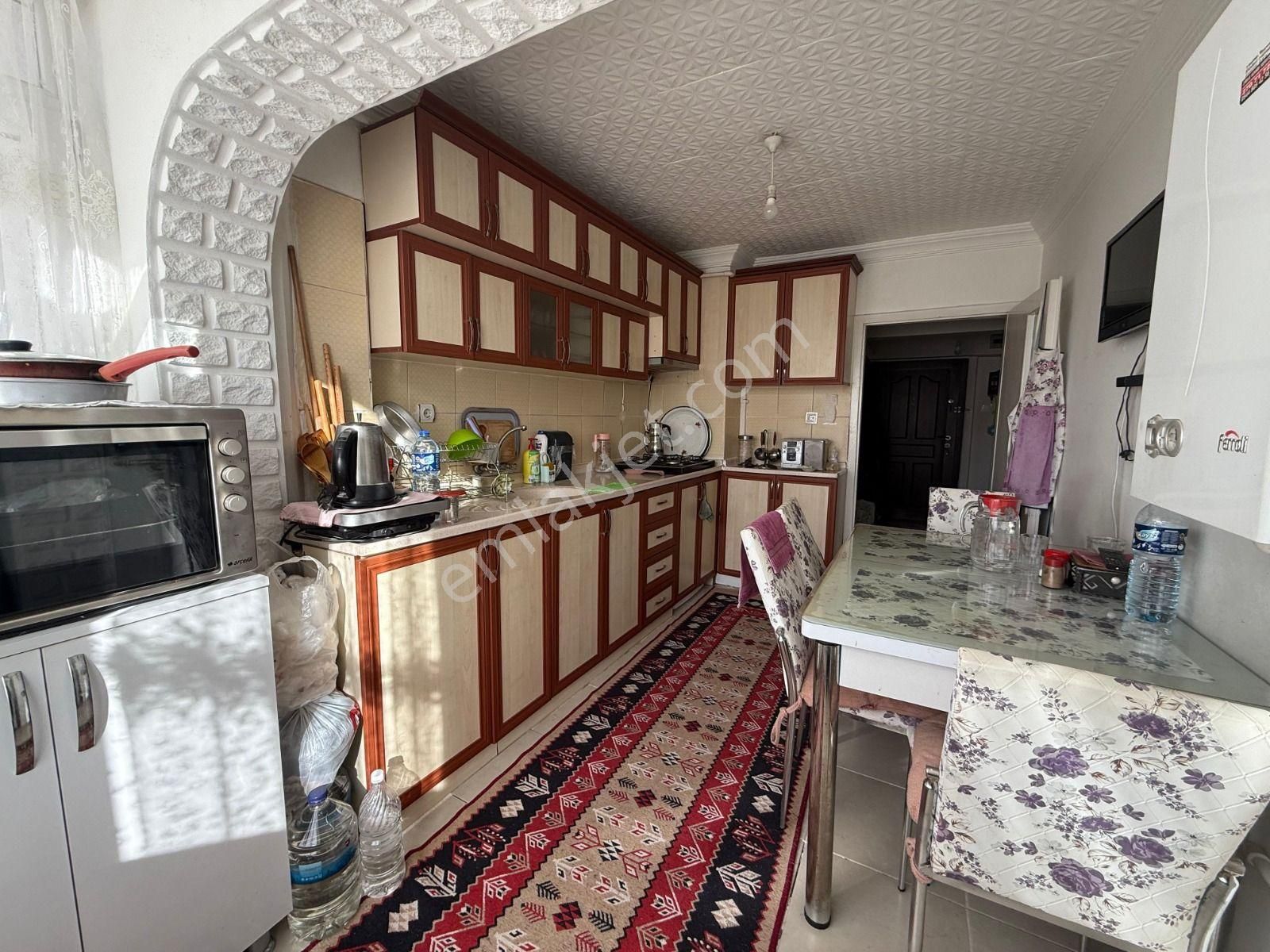 Sincan Plevne Mahallesi 3+1 Ara Katta Ön Cephe Yapılı Daire - Görsel 8