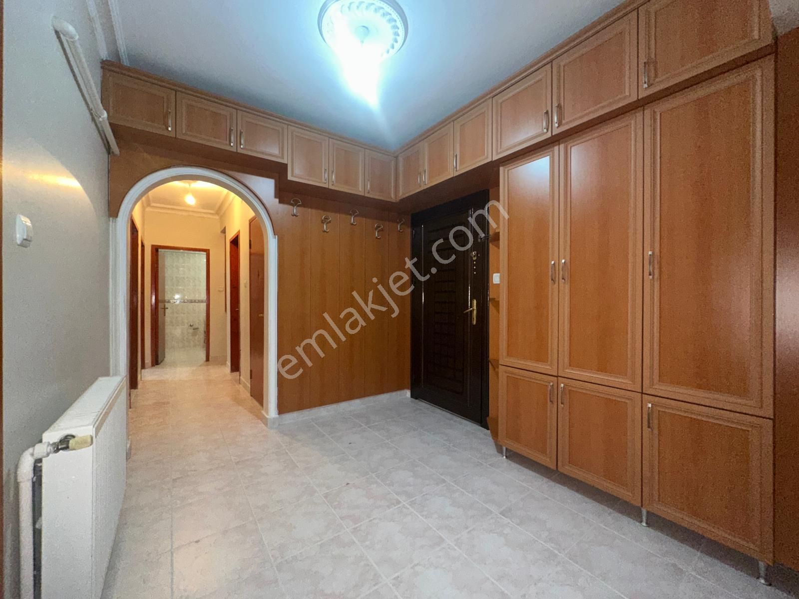 Duru Emlak'tan Duru Tıp Merkezi Yakını Ara Kat 3+1 Daire - Görsel 24