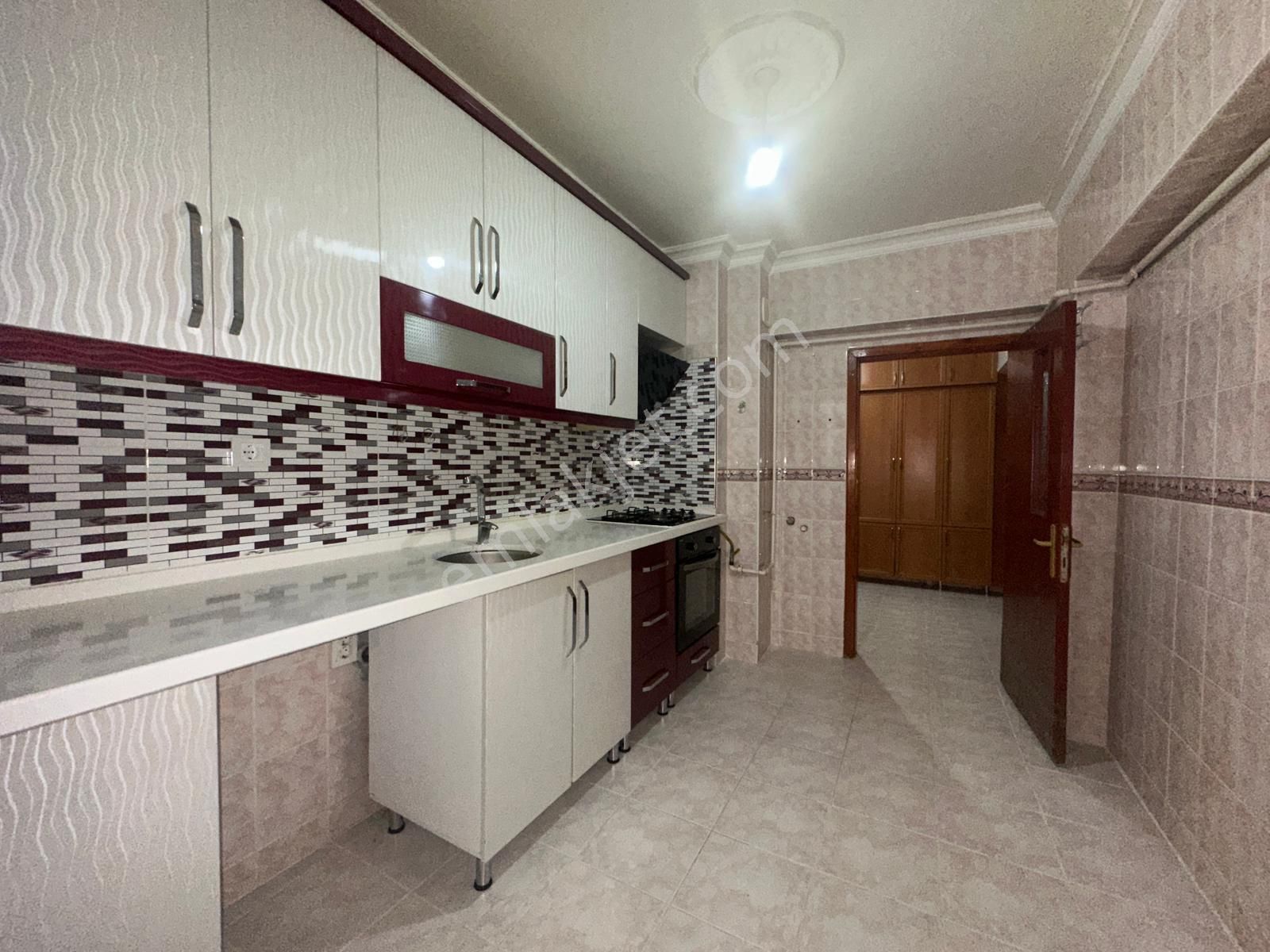 Duru Emlak'tan Duru Tıp Merkezi Yakını Ara Kat 3+1 Daire - Görsel 4