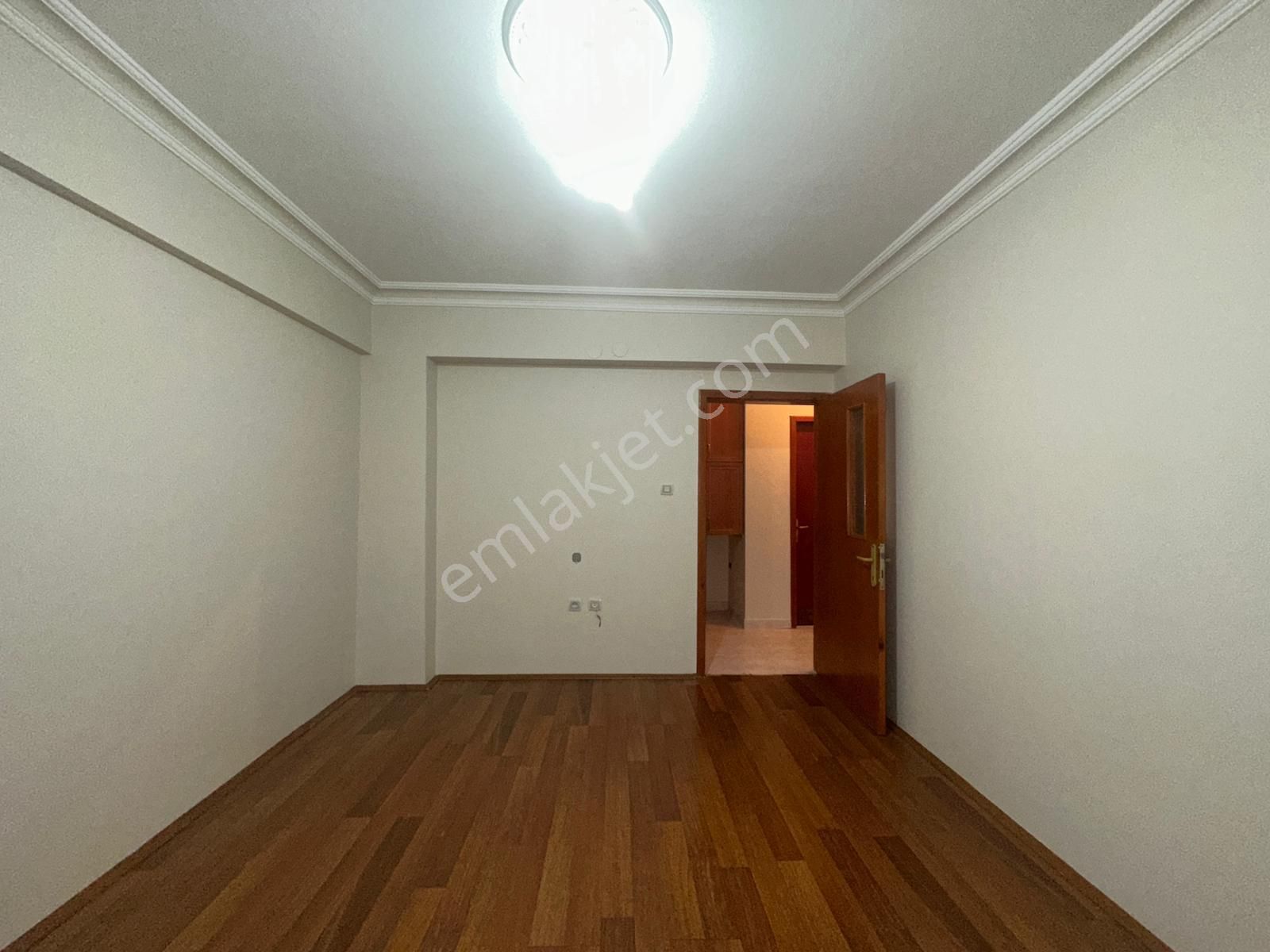 Duru Emlak'tan Duru Tıp Merkezi Yakını Ara Kat 3+1 Daire - Görsel 15