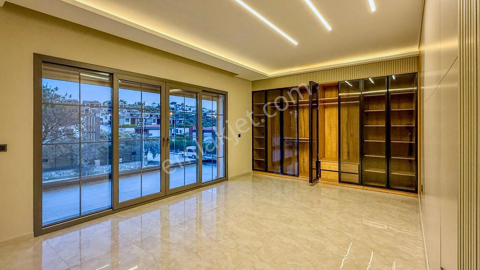 Doğayla İç İçe, 4+1 Özel Havuzlu Modern Müstakil Villa - Görsel 28
