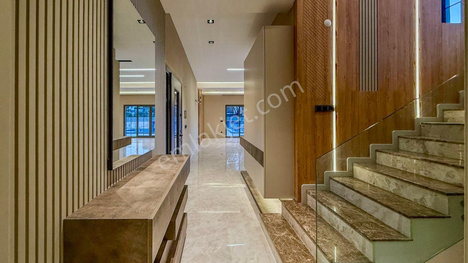 Doğayla İç İçe, 4+1 Özel Havuzlu Modern Müstakil Villa - Görsel 11