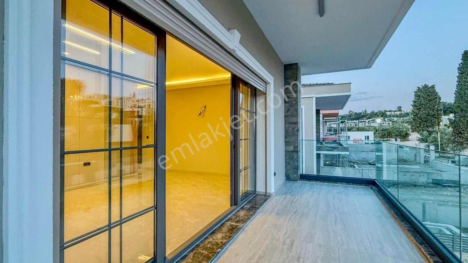 Doğayla İç İçe, 4+1 Özel Havuzlu Modern Müstakil Villa - Görsel 24