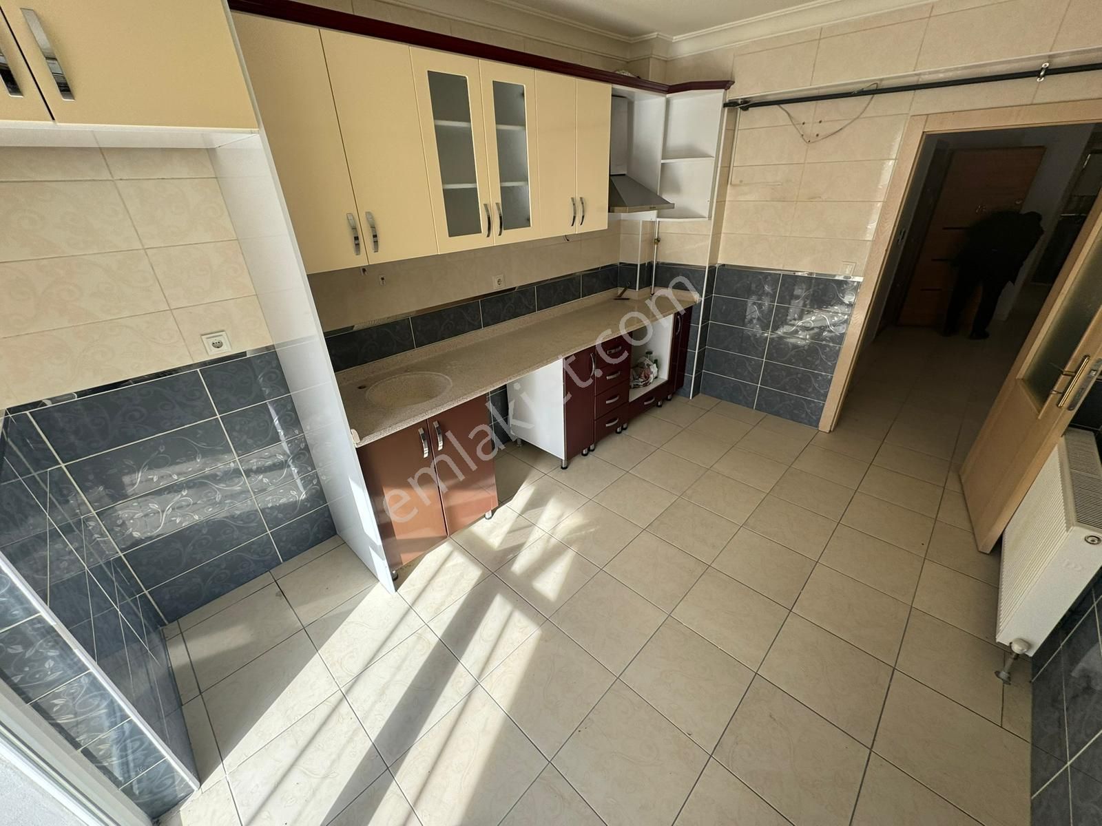 K.ören Esertepe Mah. Asansörlü Ön Cephe 3+1 Satılık Daire - Görsel 3