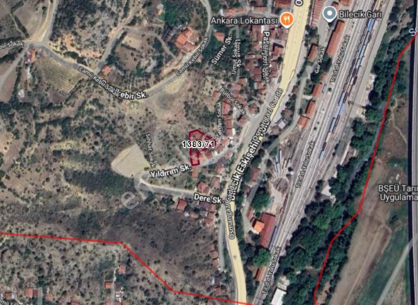 Bilecik Merkez İstasyon Köyünde 1.024 M² Kargir Ev Ve Bağ Satılıktır