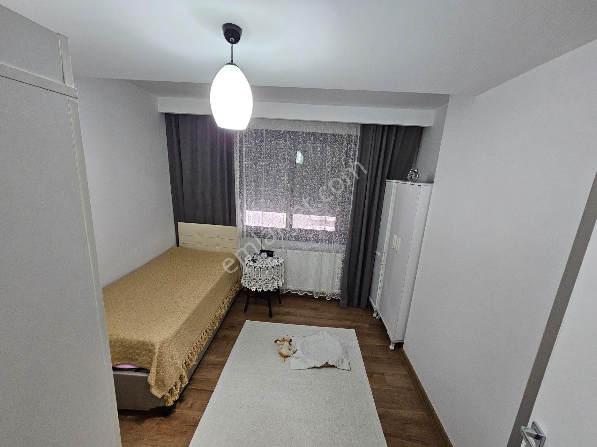 Karşıyaka Girne Bulvarı'nda, 2 Yaşında Geniş 4+1 Satılık Daire - Görsel 29