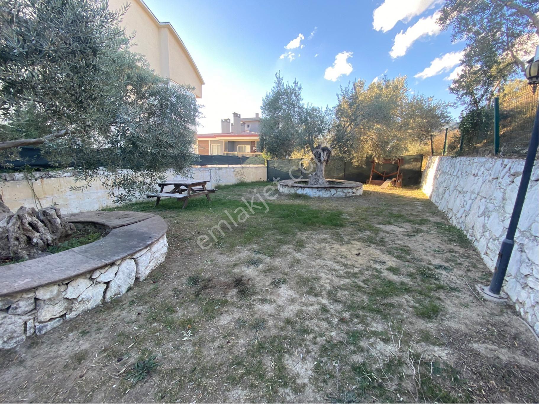 Söke Emlak Ofisinden Prestijli Sitede Satılık 3+1 Dubleks – Teraslı & Havuzlu - Görsel 32