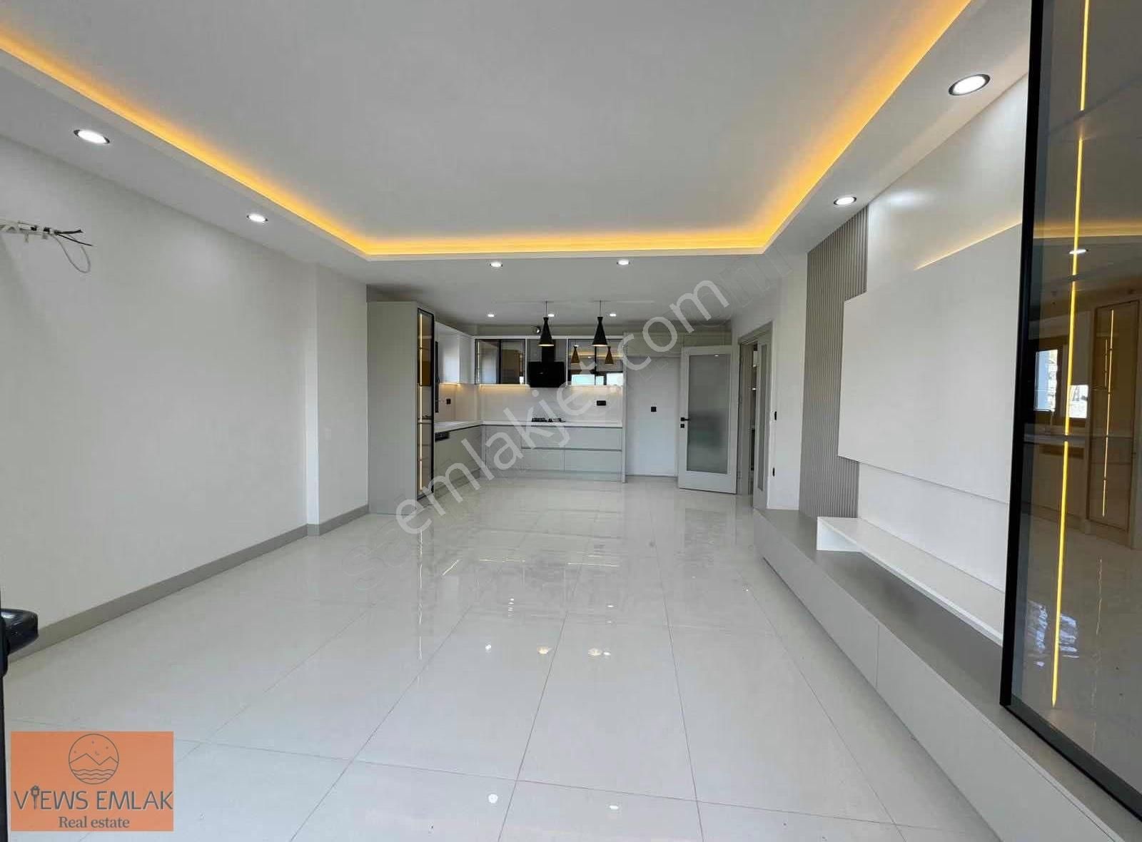 Kuşadasında 2+1 Geniş Kullanıml Havuzlu Sitede Sıfır Daire - Görsel 14