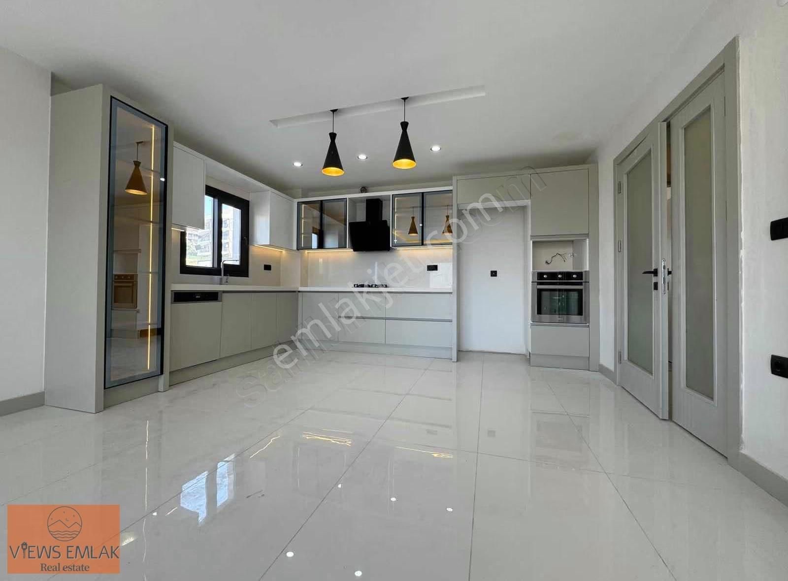 Kuşadasında 2+1 Geniş Kullanıml Havuzlu Sitede Sıfır Daire - Görsel 20