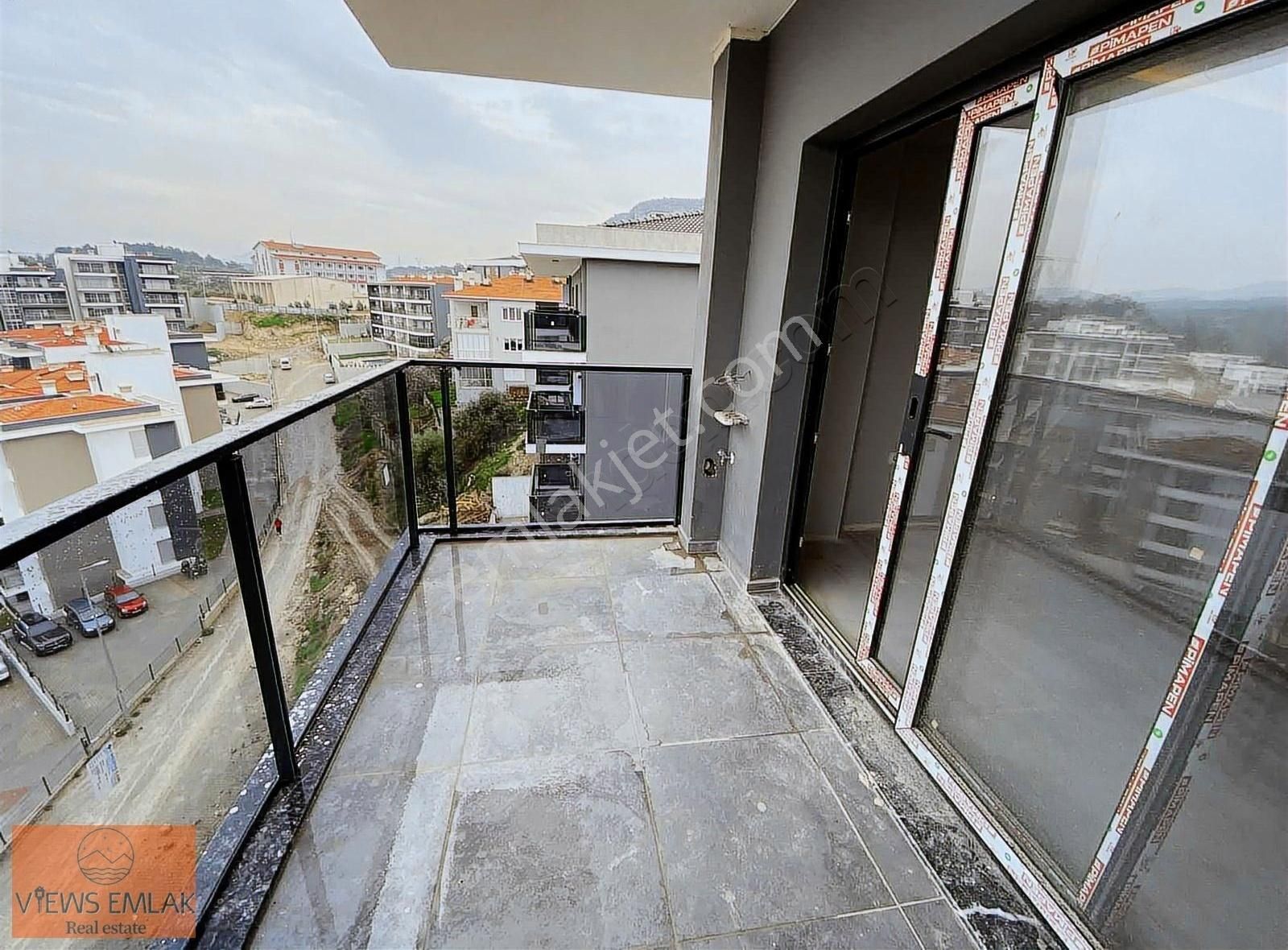 Kuşadasında Havuzlu Site İçerisinde 2+1 Satılık Lüks Daire - Görsel 29