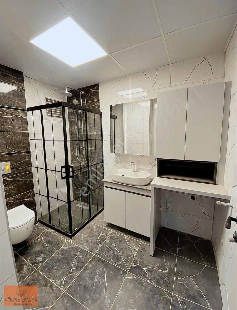 Kuşadasında Havuzlu Site İçerisinde 2+1 Satılık Lüks Daire - Görsel 9