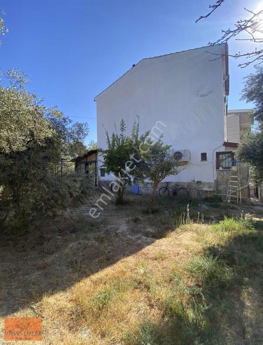 Kuşadasında Tek Müstakil Özel Havuzlu + İmarlı Satılık Arsa - Görsel 6