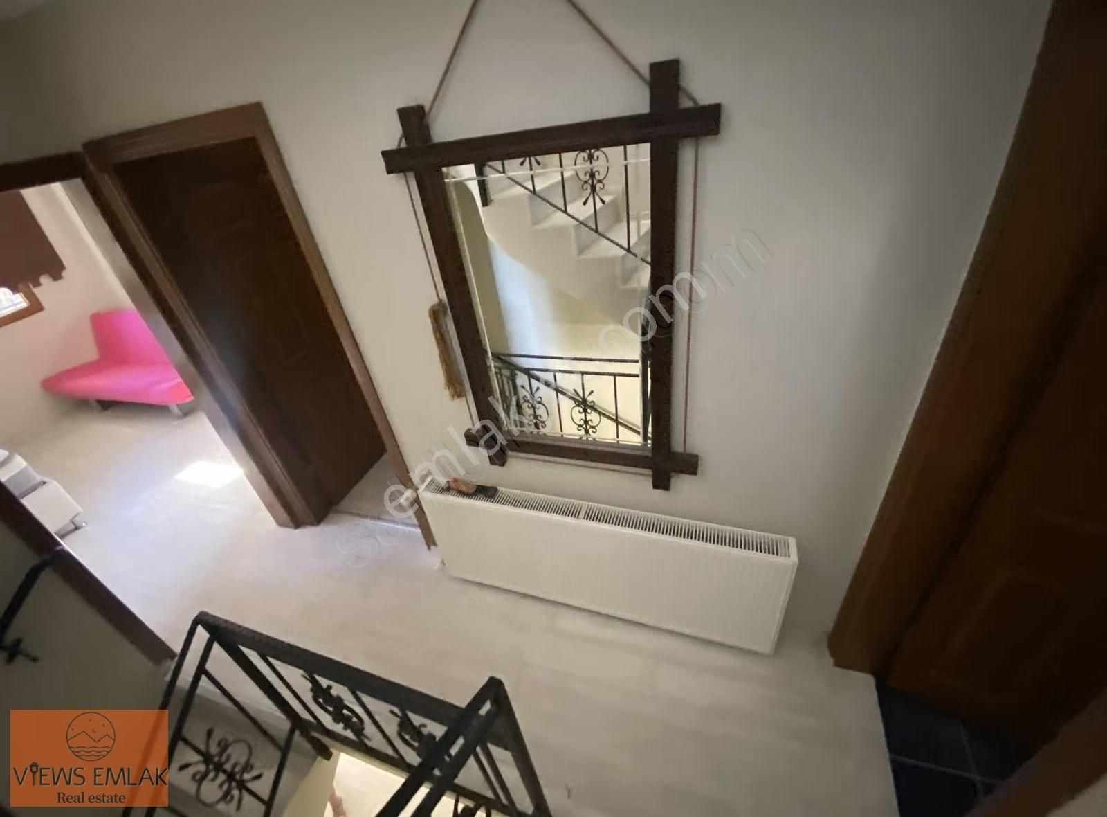 Kuşadasında Tek Müstakil Özel Havuzlu + İmarlı Satılık Arsa - Görsel 23