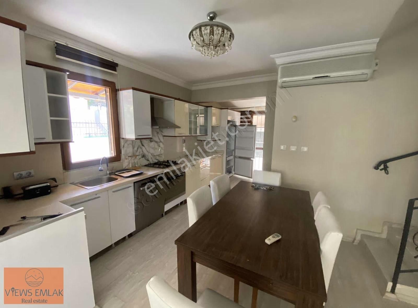 Kuşadasında Tek Müstakil Özel Havuzlu + İmarlı Satılık Arsa - Görsel 5