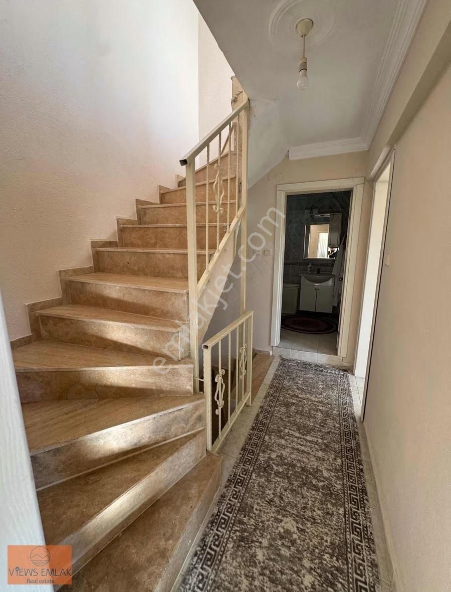 Kuşadası Merkezi Konumda Denize 700 Metre Mesafede Eşyalı Villa - Görsel 8