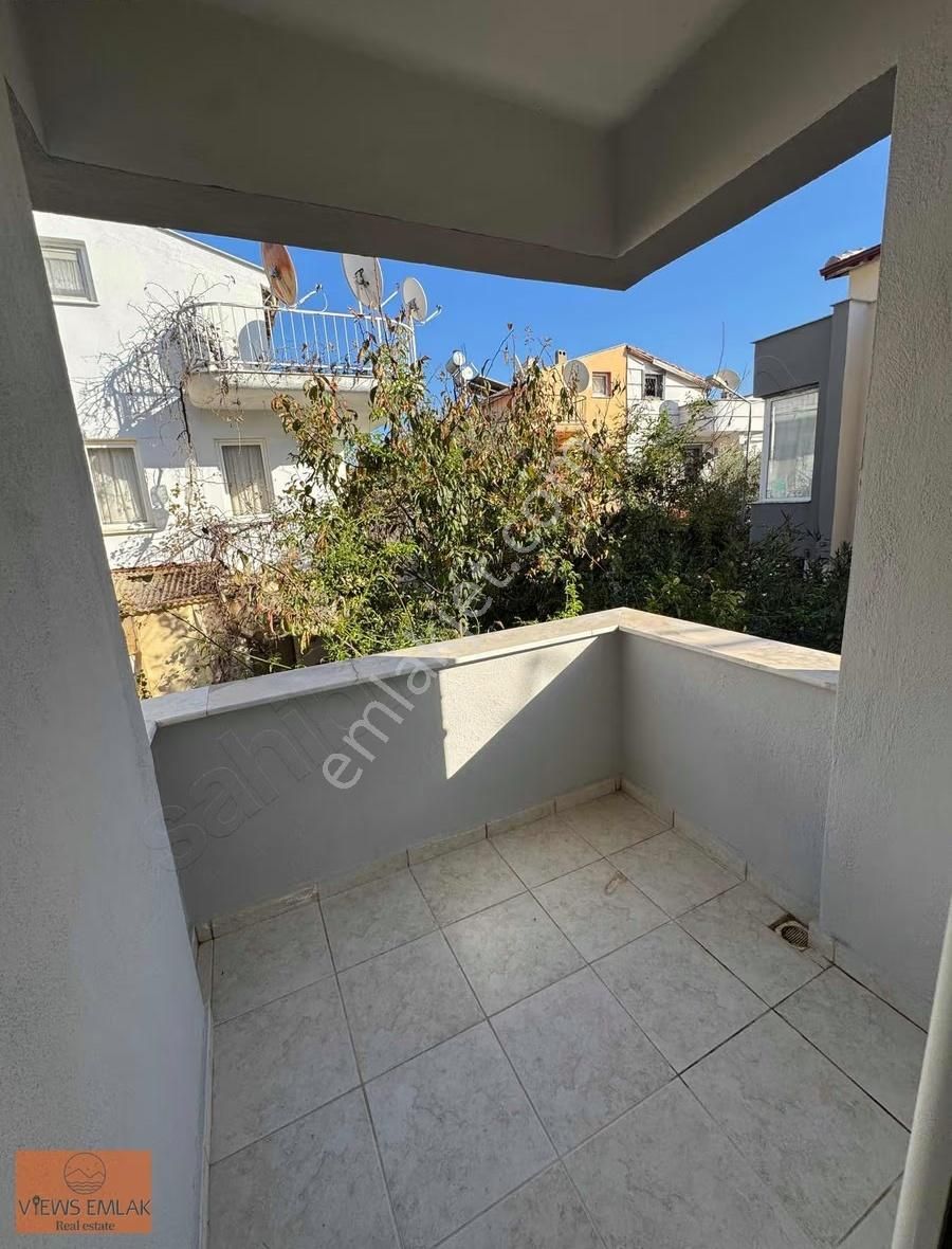 Kuşadası Merkezi Konumda Denize 700 Metre Mesafede Eşyalı Villa - Görsel 20