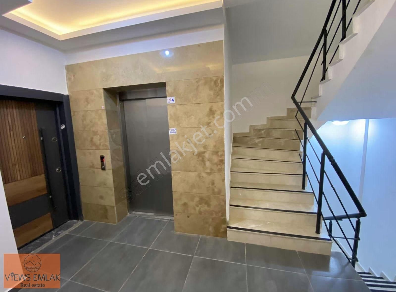 Kuşadasında Deniz Manzaralı 2+1 Sıfır Havuz Cepheli Fırsat Daire - Görsel 26