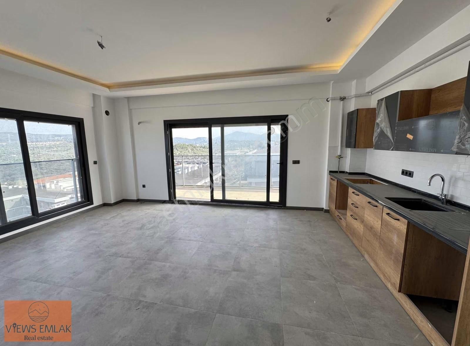 Kuşadasında Deniz Manzaralı 2+1 Sıfır Havuz Cepheli Fırsat Daire - Görsel 16