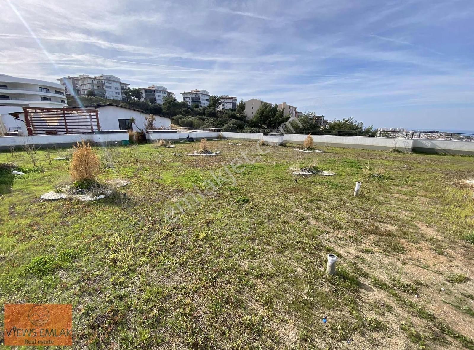 Kuşadasında Deniz Manzaralı 2+1 Sıfır Havuz Cepheli Fırsat Daire - Görsel 29