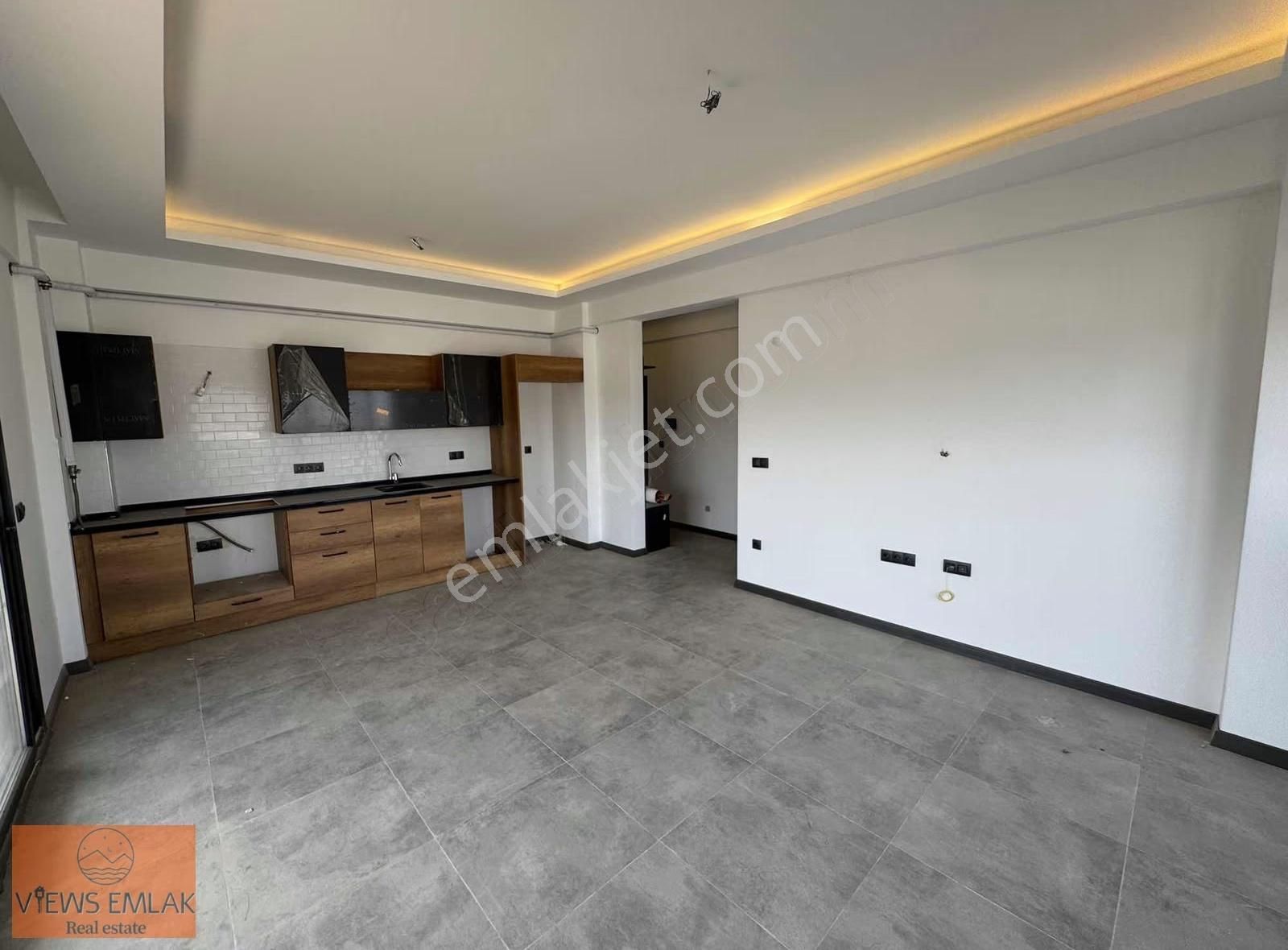 Kuşadasında Deniz Manzaralı 2+1 Sıfır Havuz Cepheli Fırsat Daire - Görsel 33