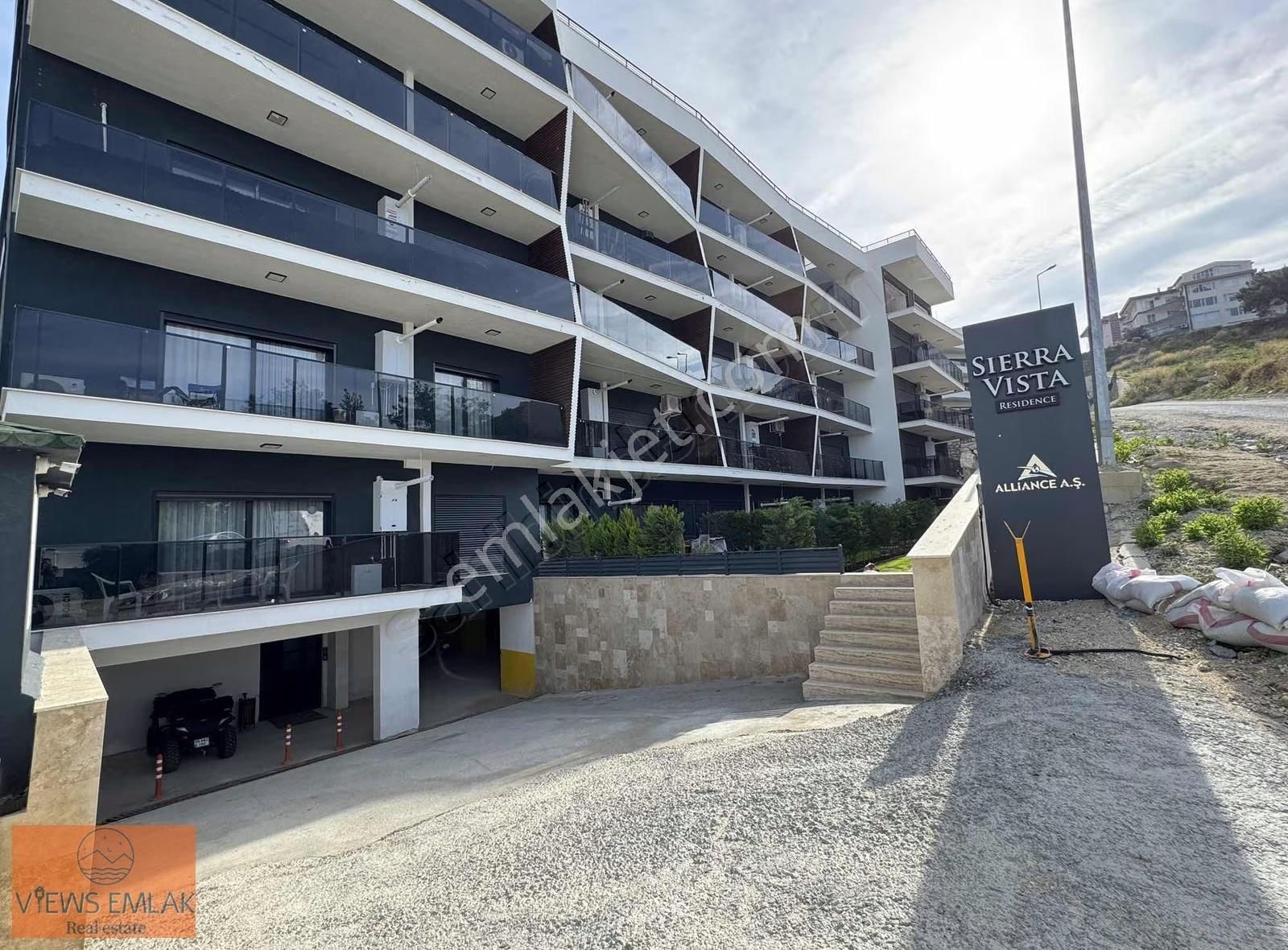 Kuşadasında Deniz Manzaralı 2+1 Sıfır Havuz Cepheli Fırsat Daire - Görsel 18