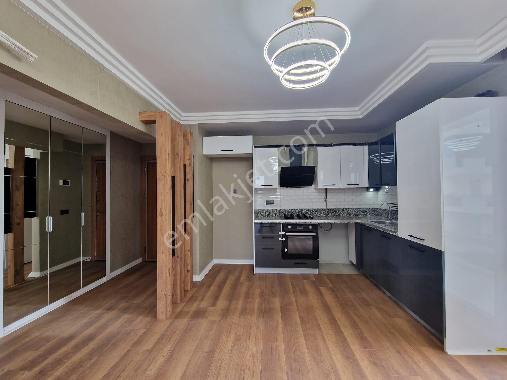 İz'den Gürselpaşa'da Full Extralı Havuzlu 3+1 Satılık Daire - Görsel 3