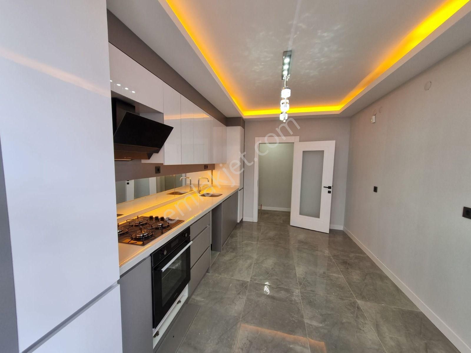 Hazardan Mendereste İşte--fırsat--ön Cephe Kombi Petek İskanlı - Görsel 13