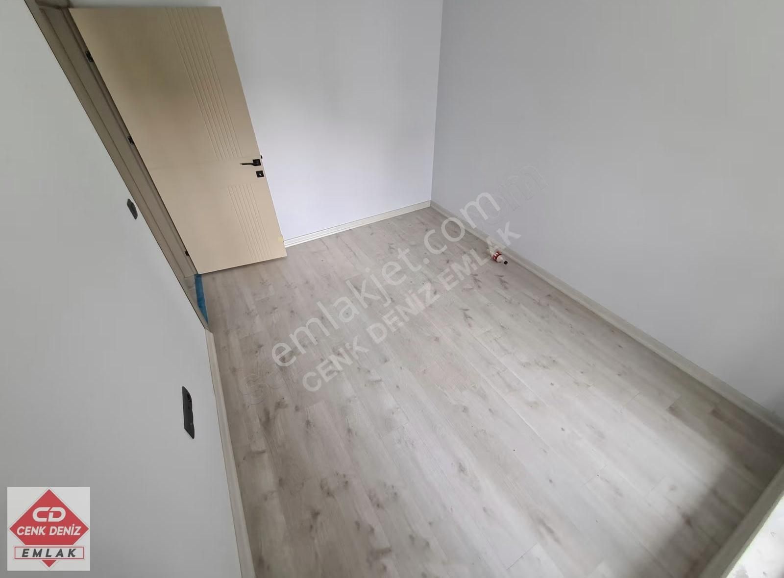 Emsalsiz Yapı Yerden Isıtma 1.katta 2-banyolu 150m² Sıfır 4+1 - Görsel 32