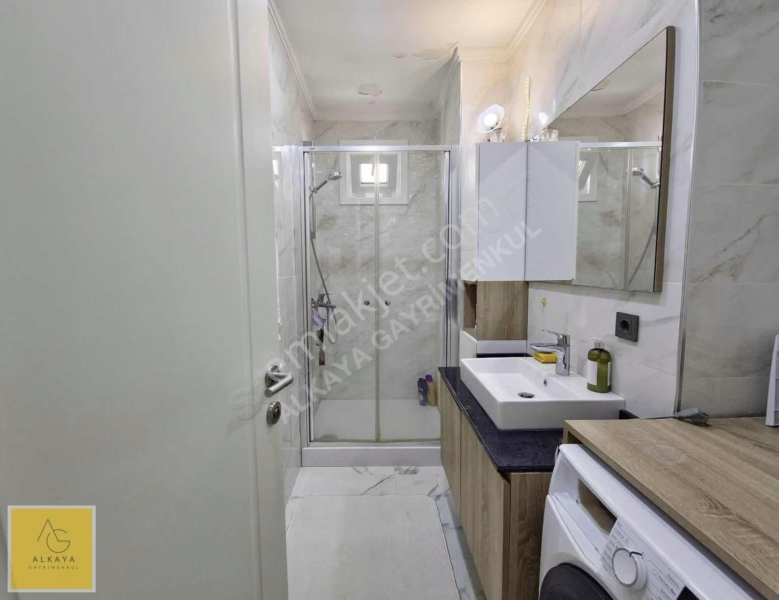 Suadiye Ayşe Kadın'da 3+1 Satılık Daire 5 Yıllık Bina Y.havuzlu - Görsel 5