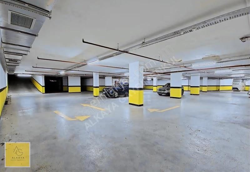 Suadiye Ayşe Kadın'da 3+1 Satılık Daire 5 Yıllık Bina Y.havuzlu - Görsel 8