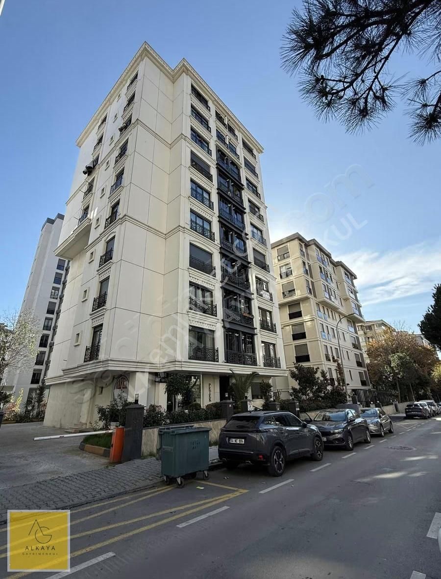 Alkaya'dan Bostancı'da Satılık 3+1 Balkonlu Boş Daire Ara Katta - Görsel 28