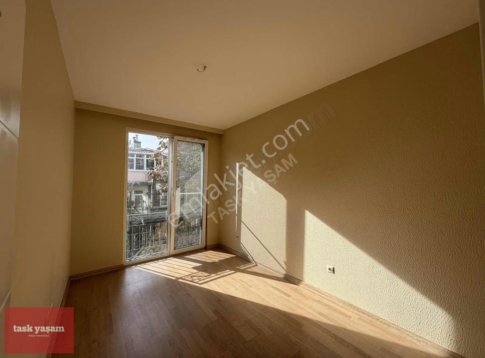 Nişantaşı Teşvikiye Genç Binada Kiralık 1+1 Beyaz Eşyalı Daire - Görsel 13