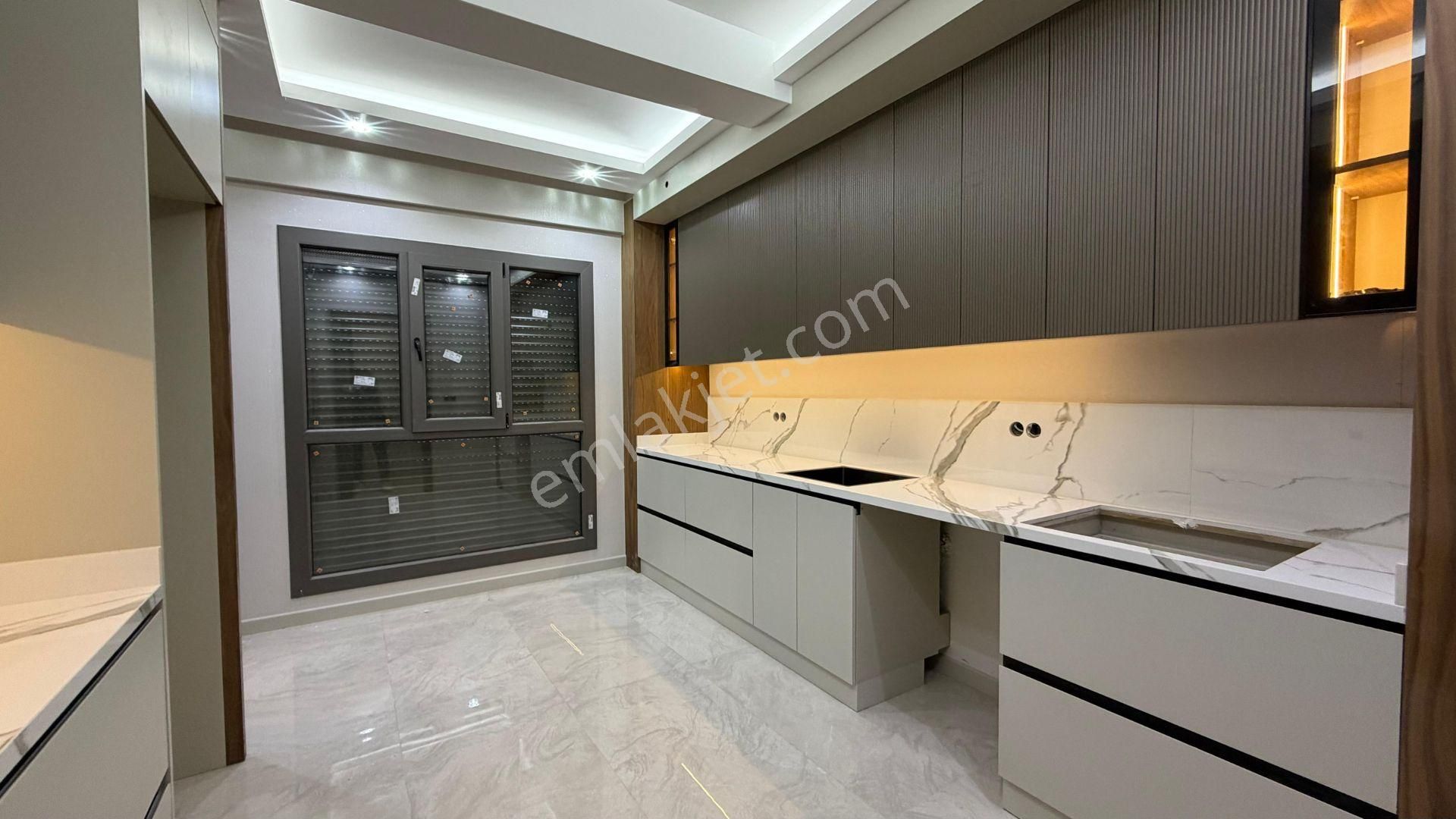 Naz Bayrağın Yanı 3+1 150m2 Acilll Satılık Daire - Görsel 4