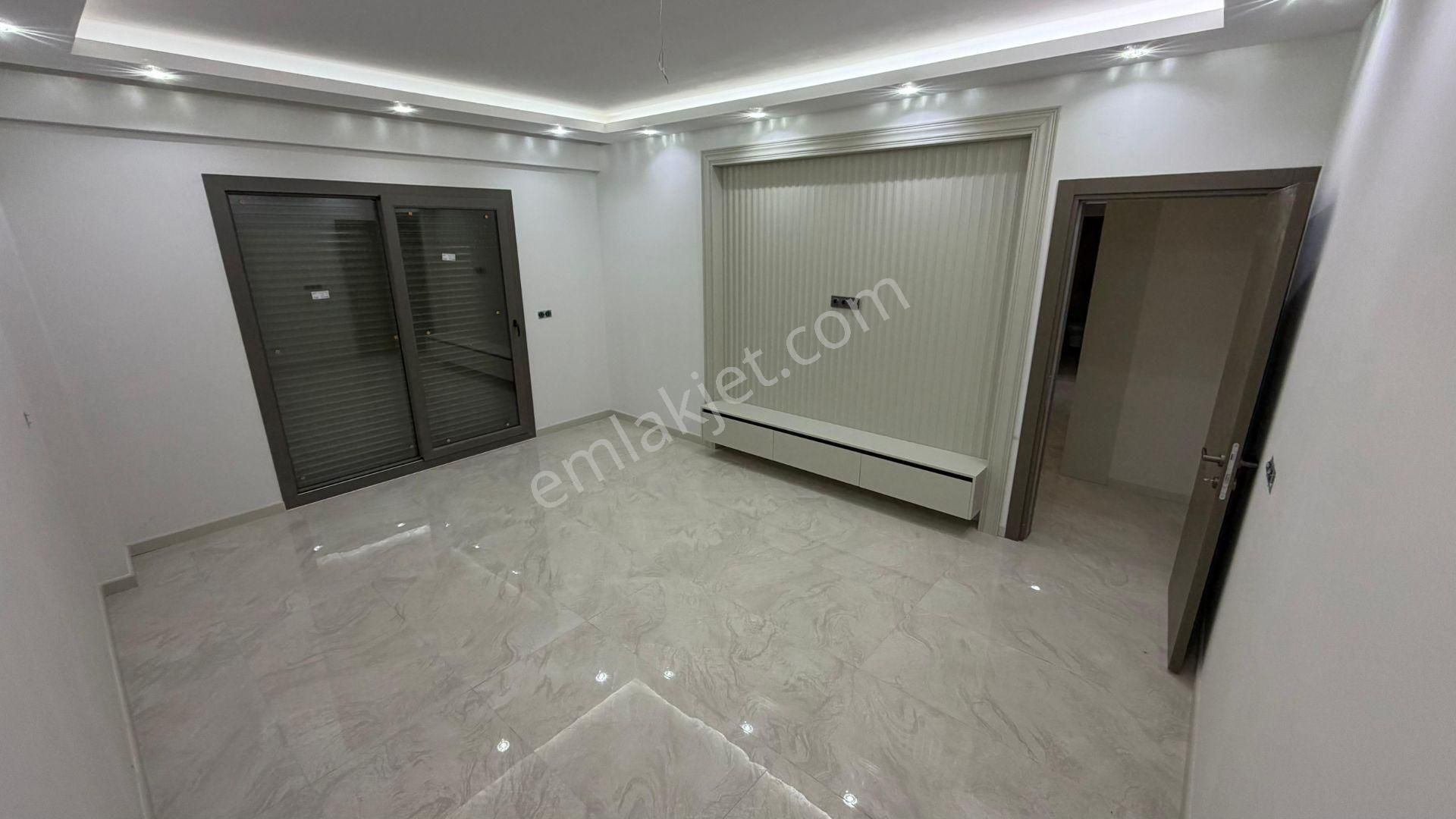 Naz Bayrağın Yanı 3+1 150m2 Acilll Satılık Daire - Görsel 12