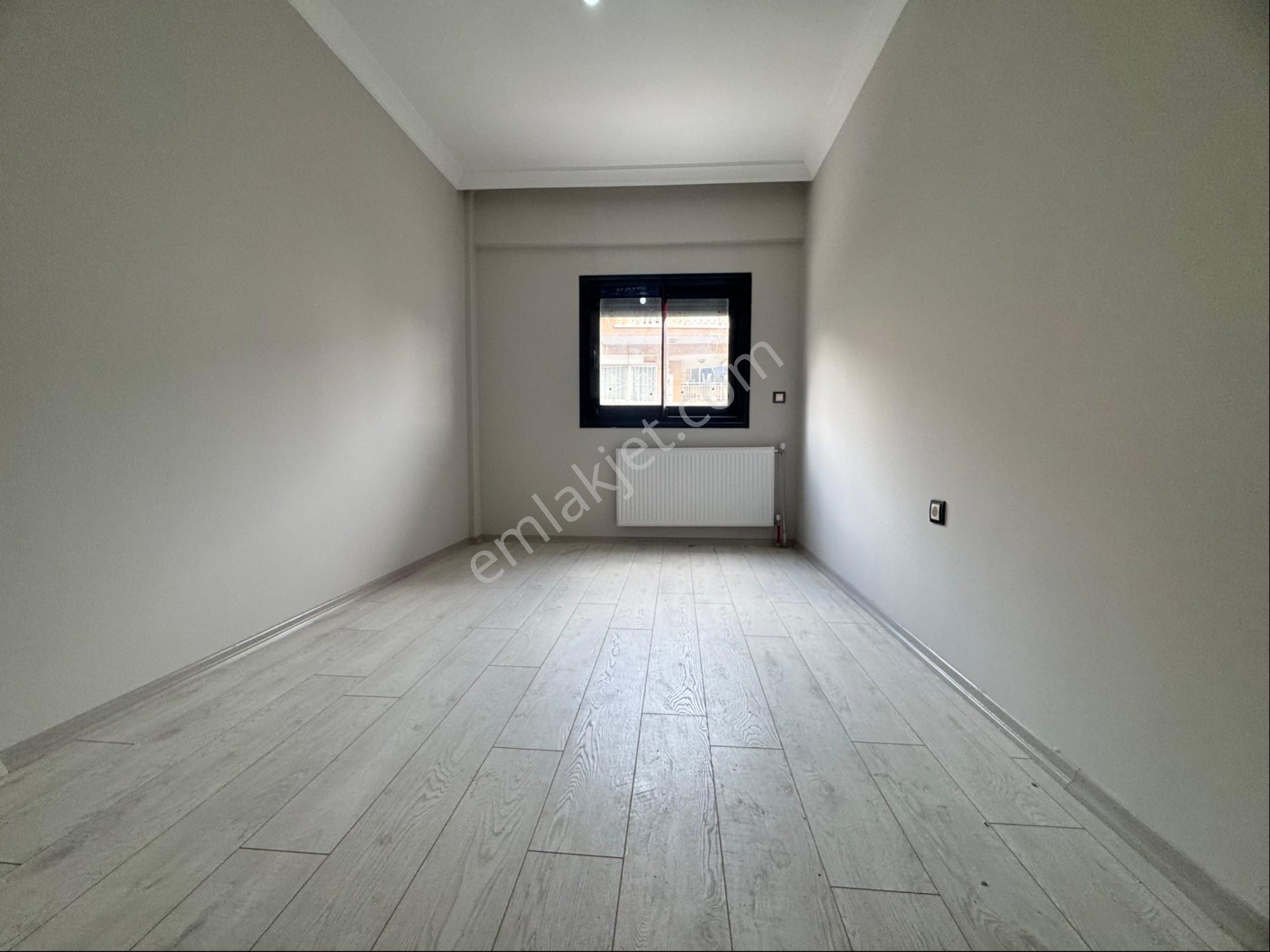 Bornova Kızılay Mahallesinde Site İçi 2+1 Lüks Arakat Asansörlü Otoparklı Satılık - Görsel 26