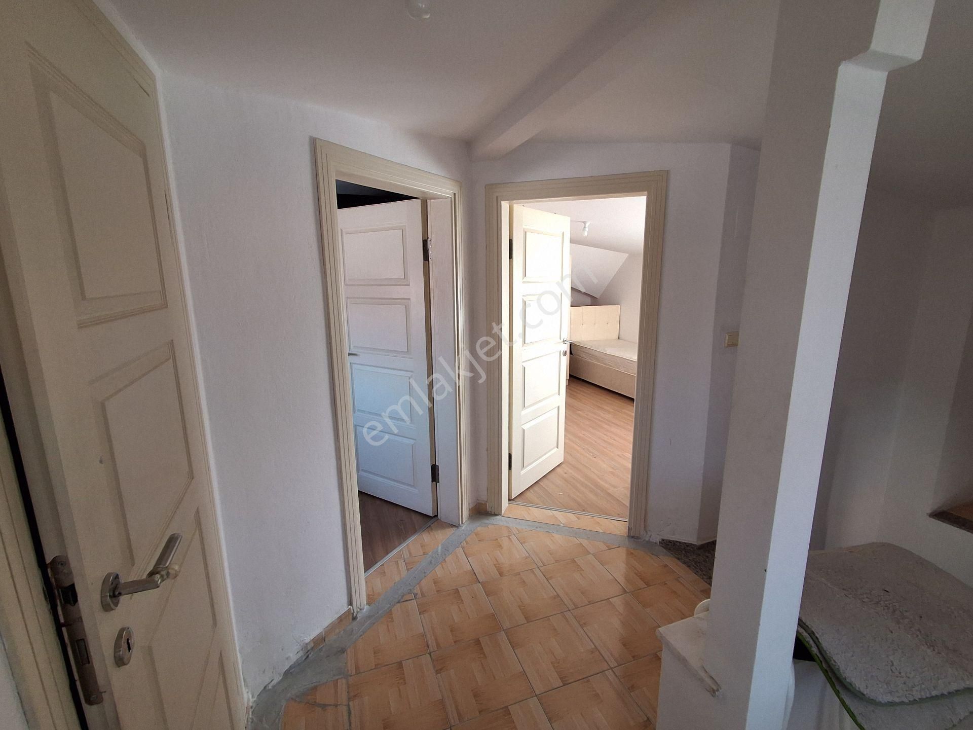 Karasu Aziziye Mahallesinde Kiralık Dubleks Daire - Görsel 22