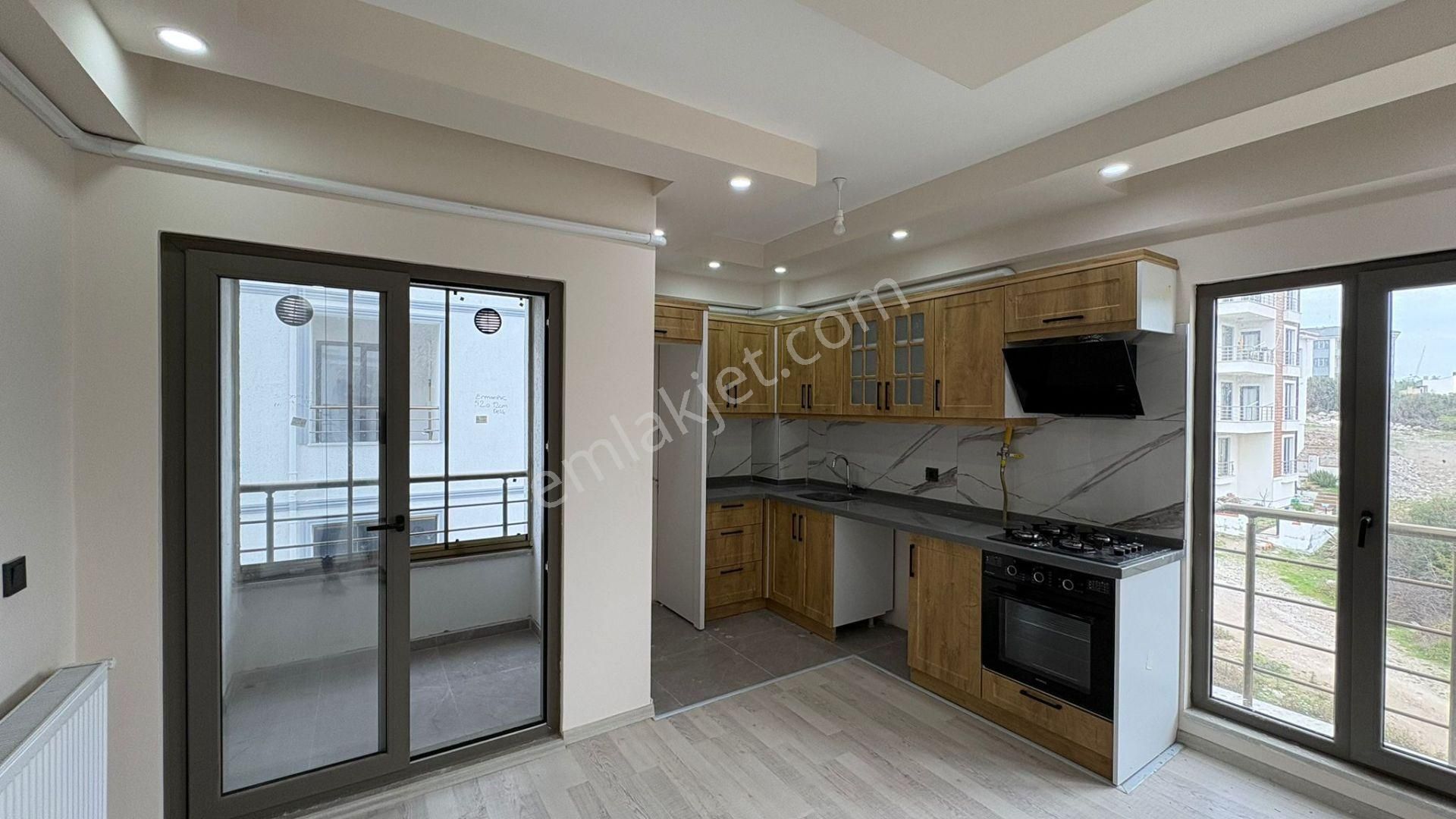 Çanakkale Ayvacık Merkezde Kullanışlı Ve Konforlu 1+1 Daire - Görsel 9