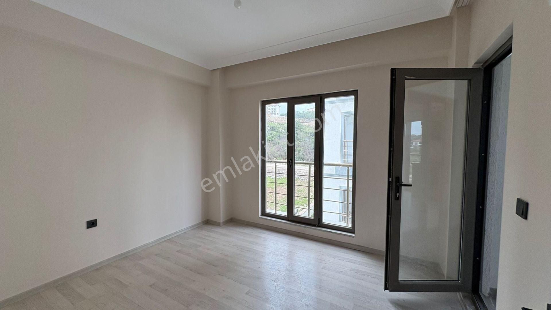 Çanakkale Ayvacık Merkezde Kullanışlı Ve Konforlu 1+1 Daire - Görsel 15