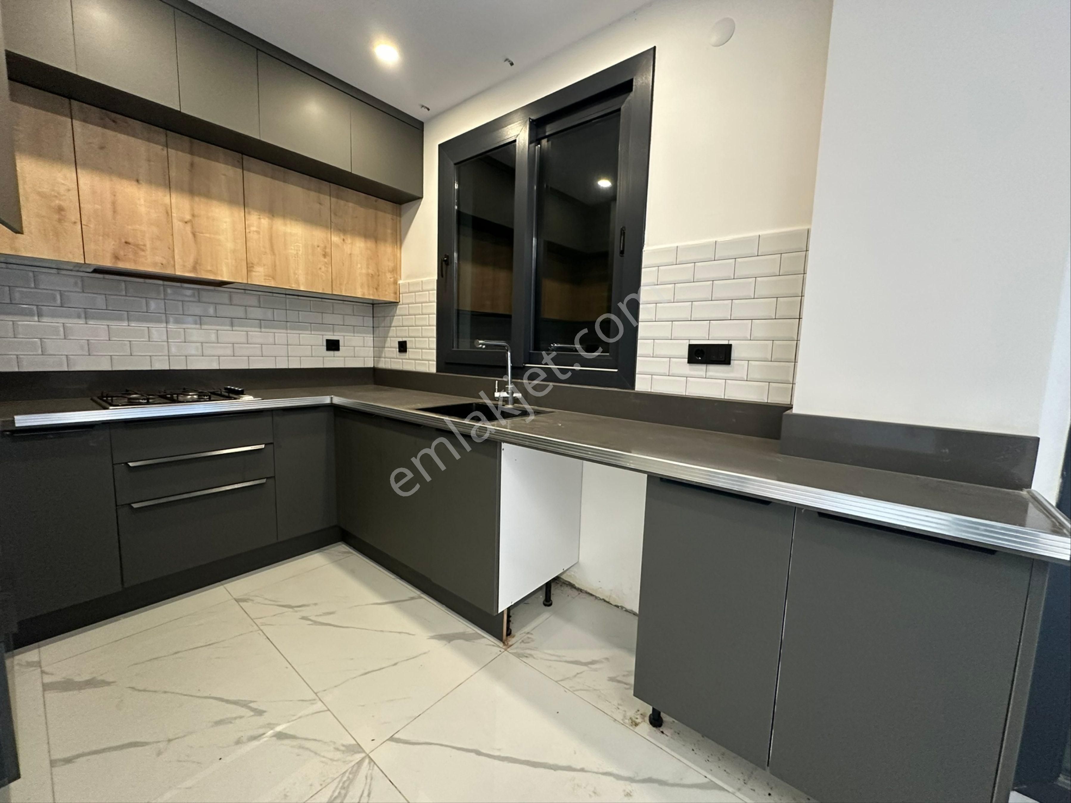 Didimde 3+1 Yerden Isıtmalı Havuzlu Köşe Bahçeli Villa - Görsel 20