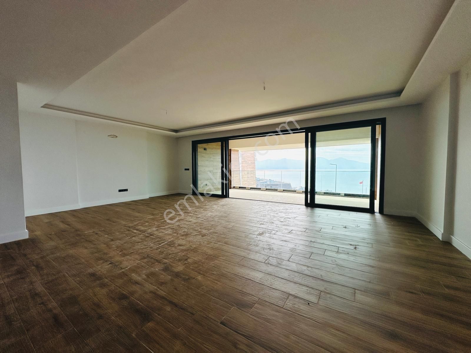 Eviz Panorama Full Deniz Manzara Sıfır 3+1 Ara Kat Daire Satılık - Görsel 6