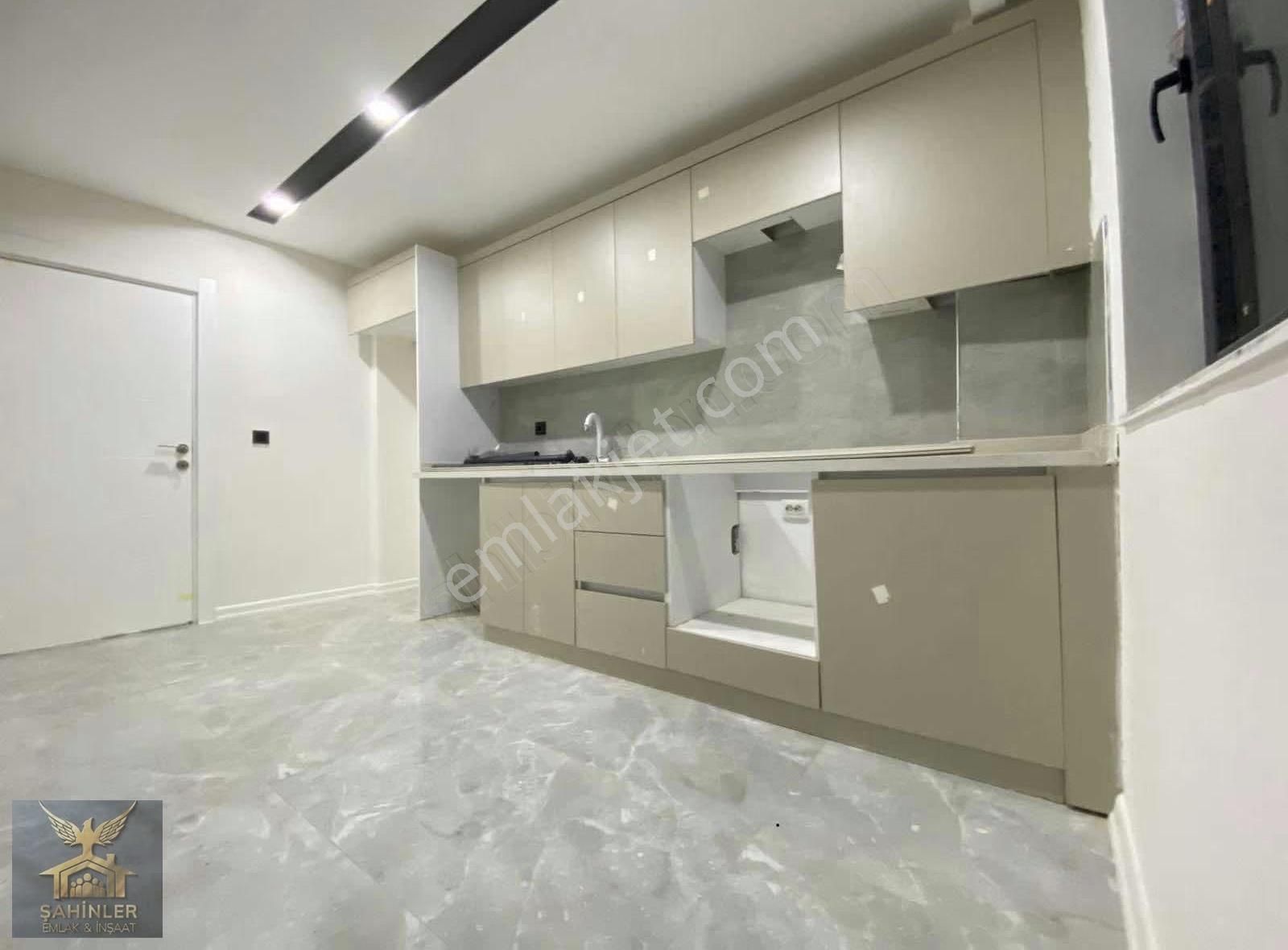 Fevzi Çakmak'da Sıfır İskanlı Katta 2+1 100m2 Daire - Görsel 17