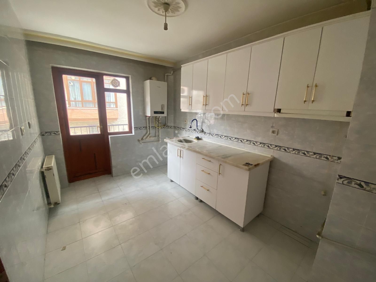 Altın Anahtardan Sakızağacı Cd Bağımsız Katta Yapılı - Görsel 13