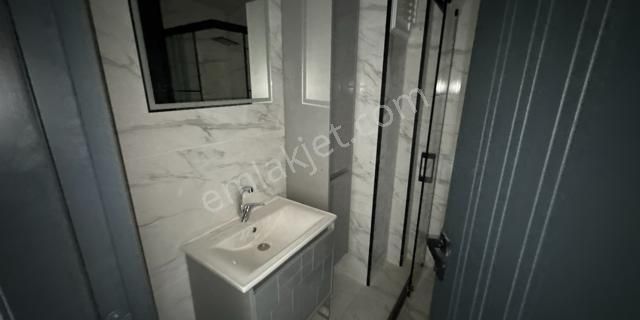 Cb Vizyon'dan Seğmenler Mahallesinde Lüks Amerikan Mutfak 2+1 Kiralık Daire - Görsel 18