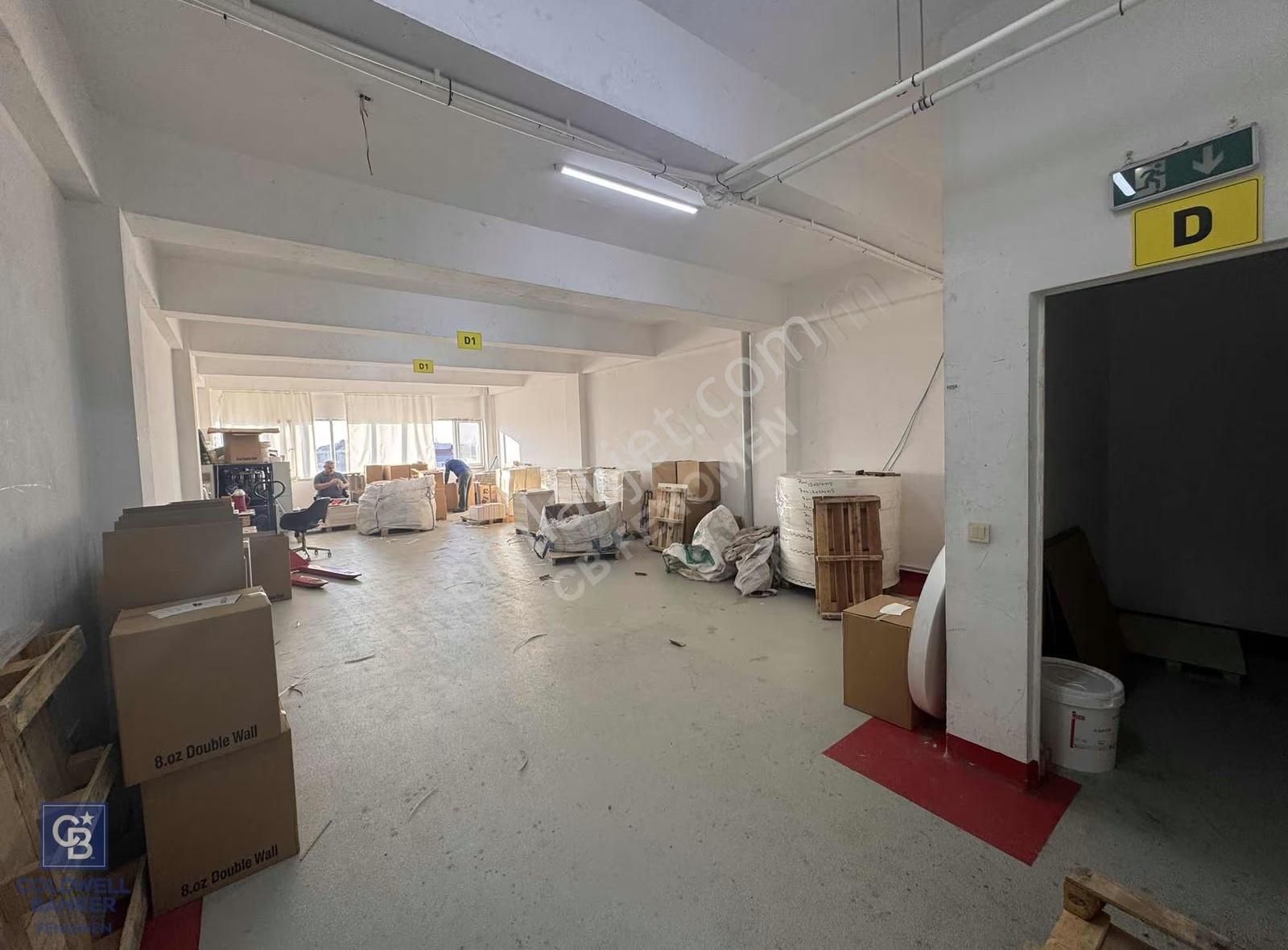 Sultanbeyli Aytop Gıda Sitesi'nde İmalata Uygun 950 M2 Depo - Görsel 6