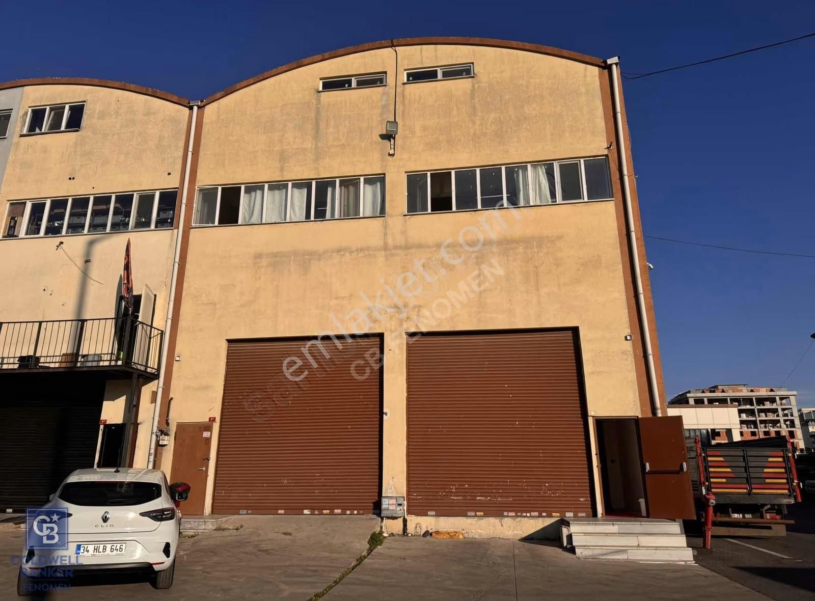 Sultanbeyli Aytop Gıda Sitesi'nde İmalata Uygun 950 M2 Depo - Görsel 4