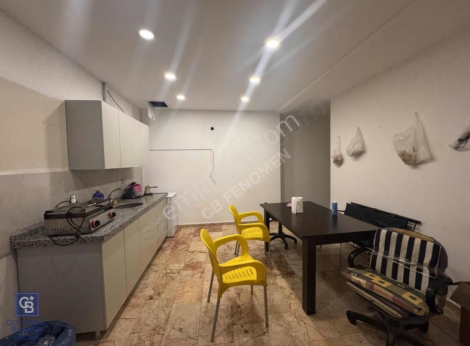 Sultanbeyli Aytop Gıda Sitesi'nde İmalata Uygun 950 M2 Depo - Görsel 21