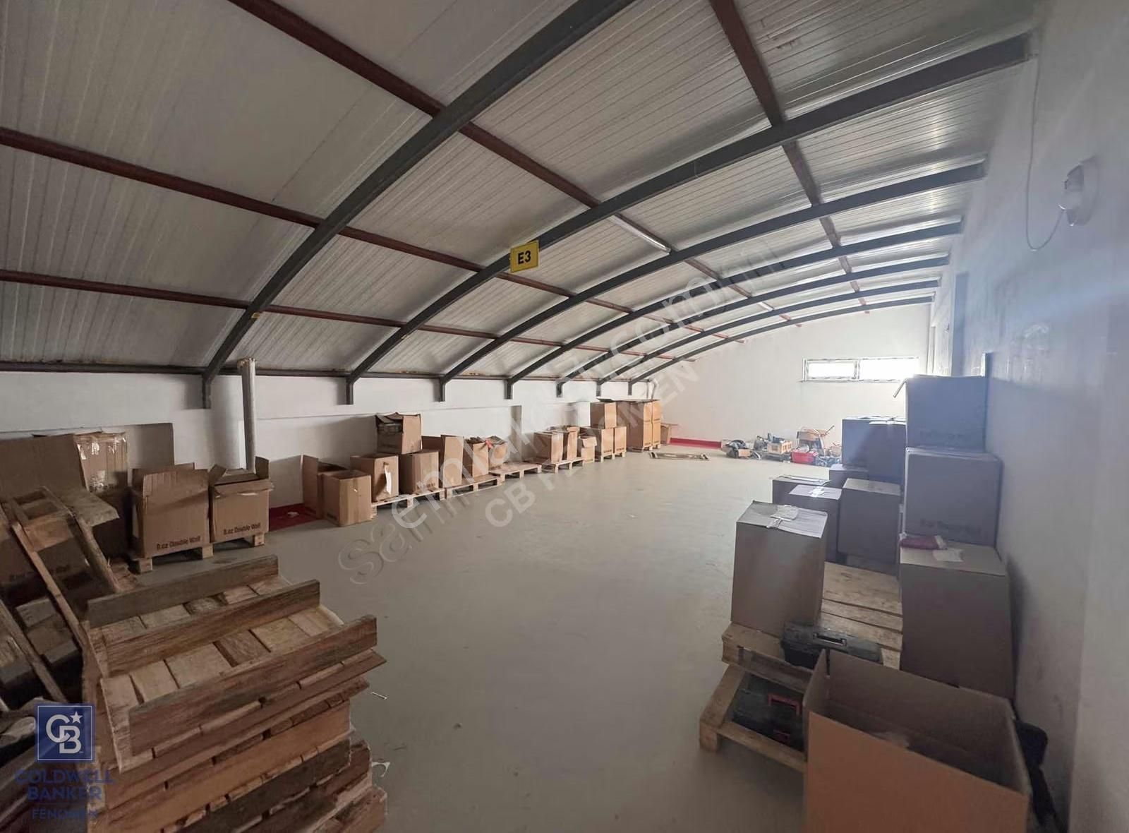 Sultanbeyli Aytop Gıda Sitesi'nde İmalata Uygun 950 M2 Depo - Görsel 16