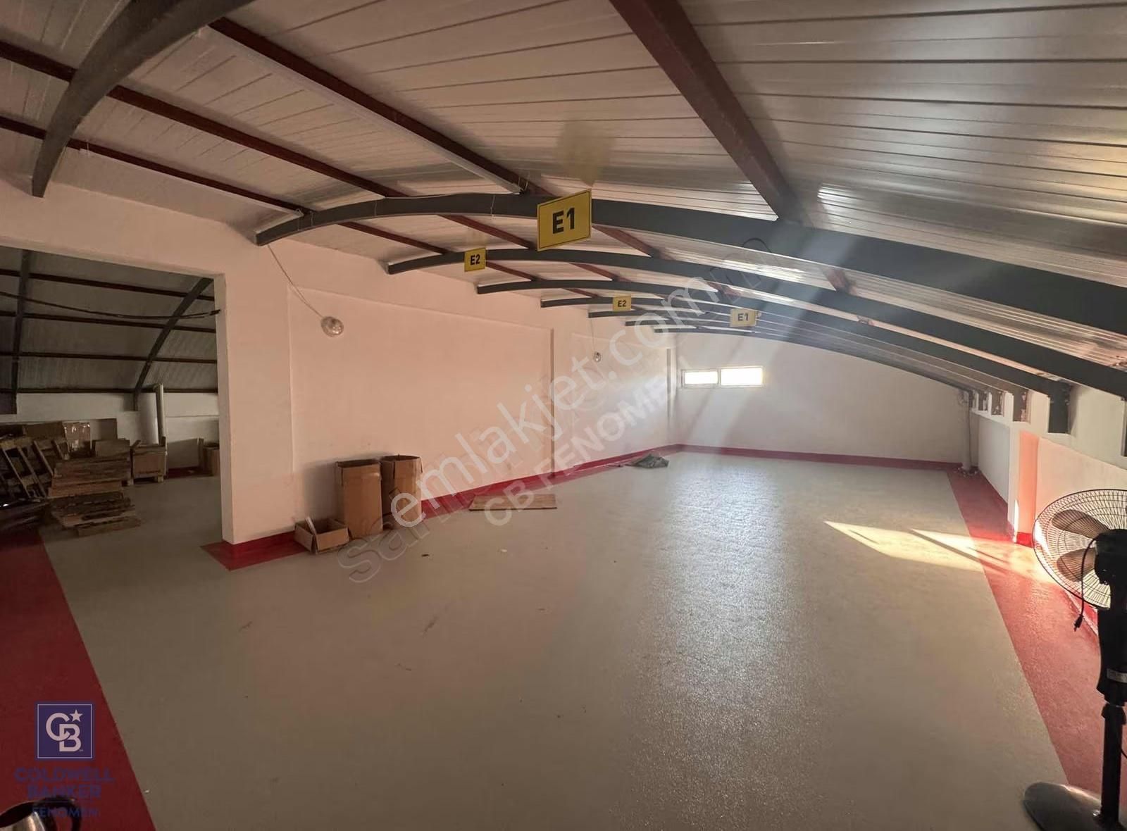 Sultanbeyli Aytop Gıda Sitesi'nde İmalata Uygun 950 M2 Depo - Görsel 2